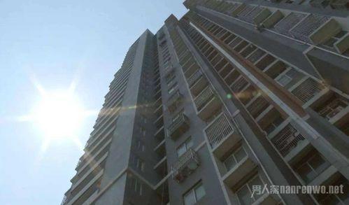 爆料成都小区坠楼视频,悲剧瞬间引发社会关注